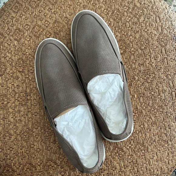 Men's Brown Slip-On Shoes - Picture 3 of 7